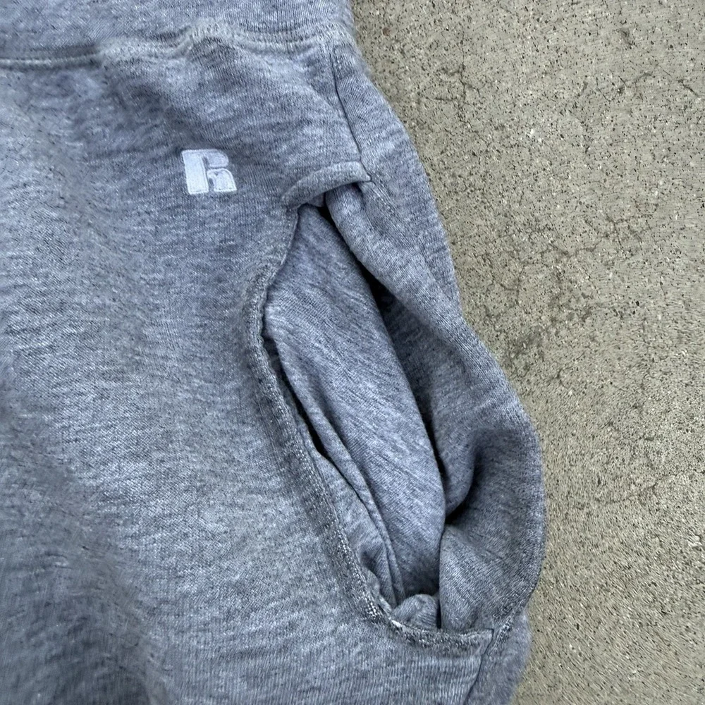 Russell Athletic this product